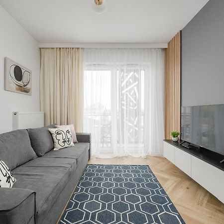 Michalczyka Stylish Apartment With Parking In The City Center Of Wroclaw By Noclegi Renters Εξωτερικό φωτογραφία