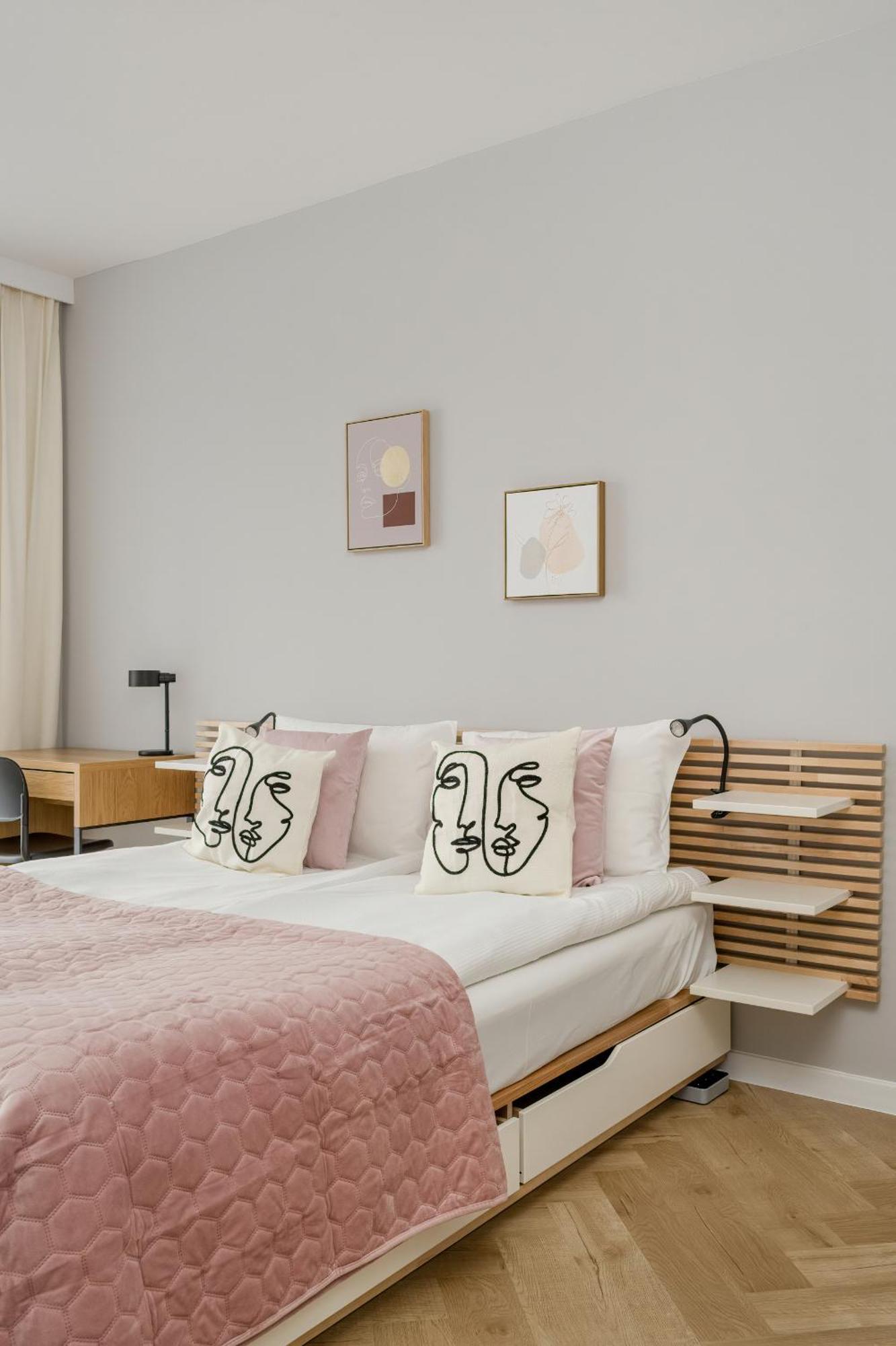 Michalczyka Stylish Apartment With Parking In The City Center Of Wroclaw By Noclegi Renters Εξωτερικό φωτογραφία